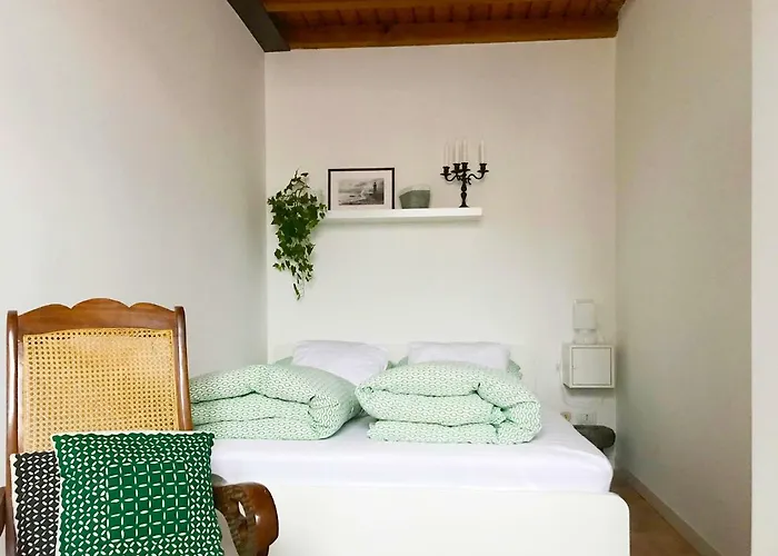 Iris Apartament Como